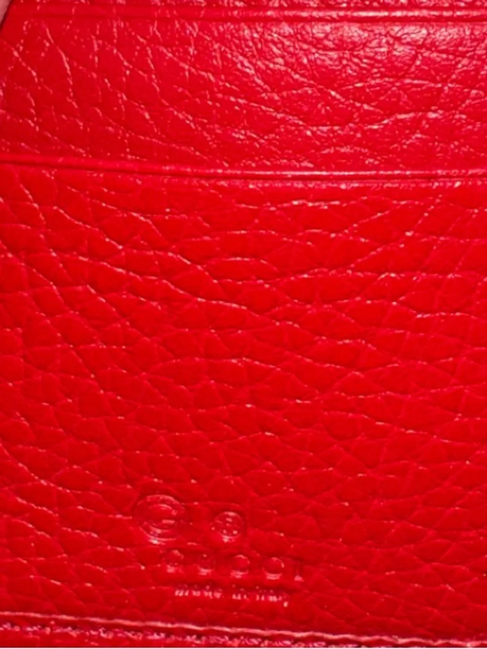 Gucci Red Zip-Around Logo Wallet with Tassel - Picture 3 of 3